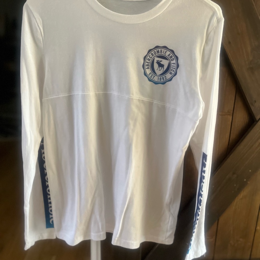 Abercrombie & Fitch Kids White and Blue Long Sleeve Tee